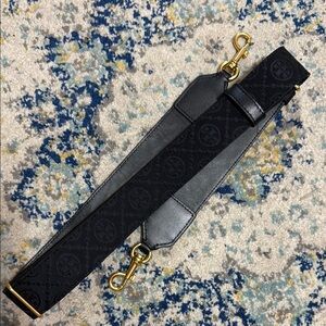 Authentic Tory Burch Black Monogram Crossbody Strap